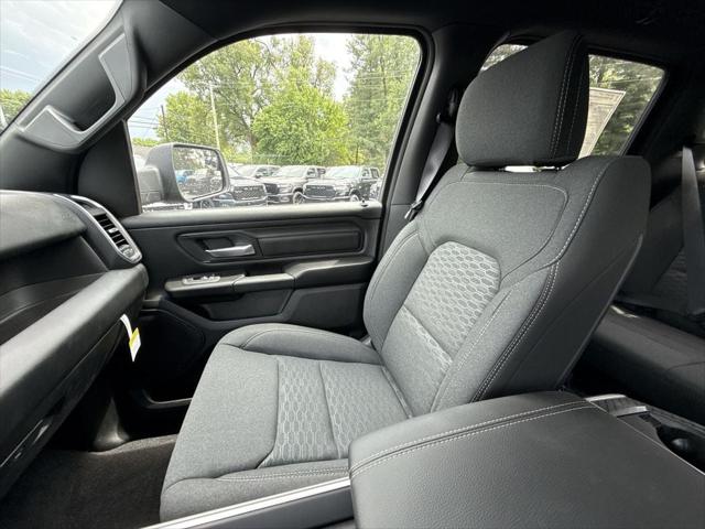 2026 Ram 1500 Express Crew Cab 4x4 5'7" Box