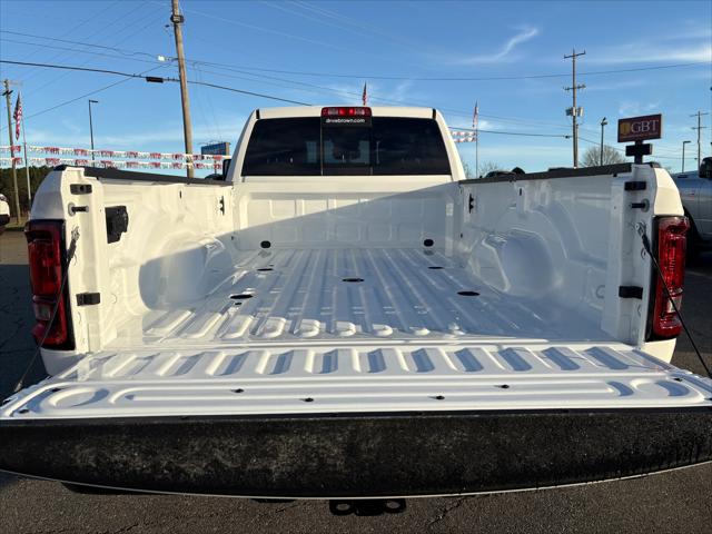 2026 Ram 2500 Tradesman Crew Cab 4x4 8' Box