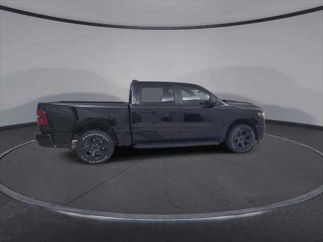 2026 Ram 1500 Express Crew Cab 4x4 5'7" Box