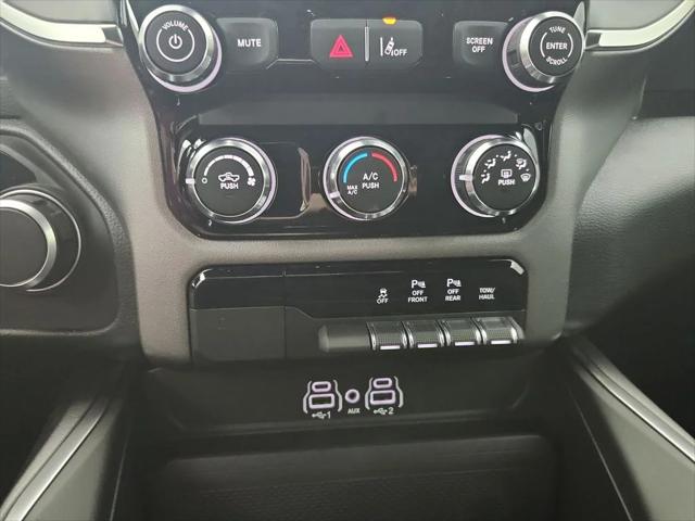 2026 Ram 1500 Express Crew Cab 4x4 5'7" Box