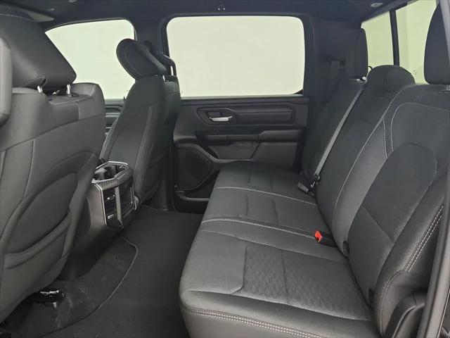 2026 Ram 1500 Express Crew Cab 4x4 5'7" Box