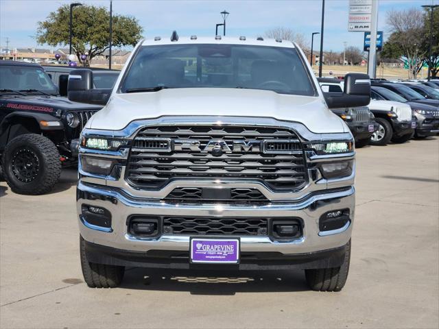 2026 RAM Ram 2500 RAM 2500 TRADESMAN CREW CAB 4X4 64 BOX