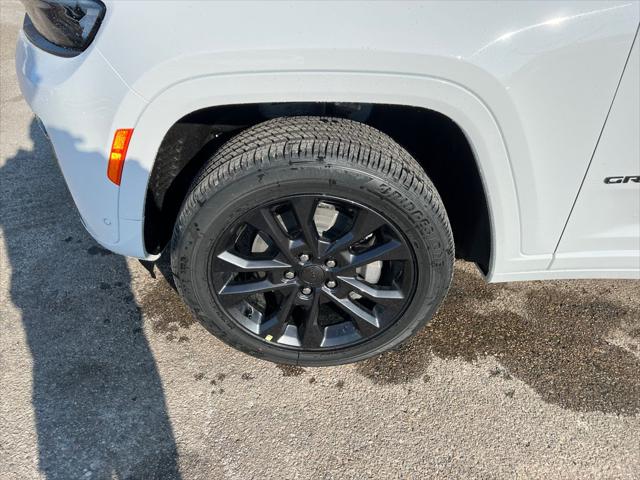 2026 Jeep Grand Cherokee Limited Reserve