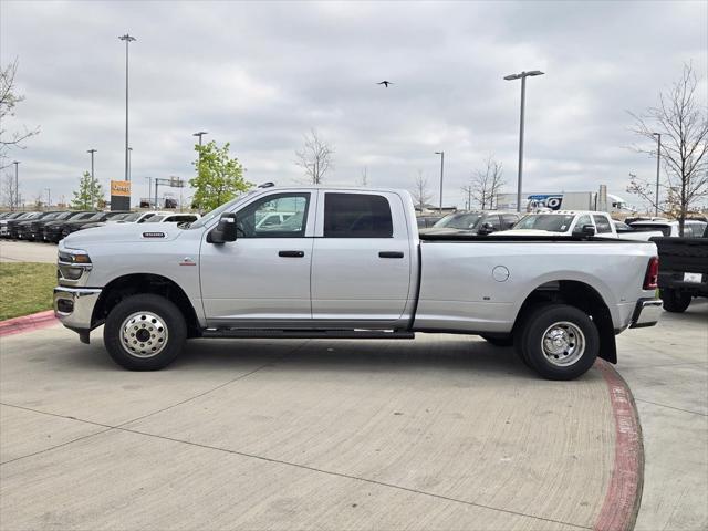 2026 RAM Ram 3500 RAM 3500 TRADESMAN CREW CAB 4X4 8 BOX