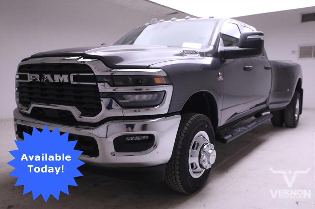 2026 RAM Ram 3500 RAM 3500 TRADESMAN CREW CAB 4X4 8 BOX