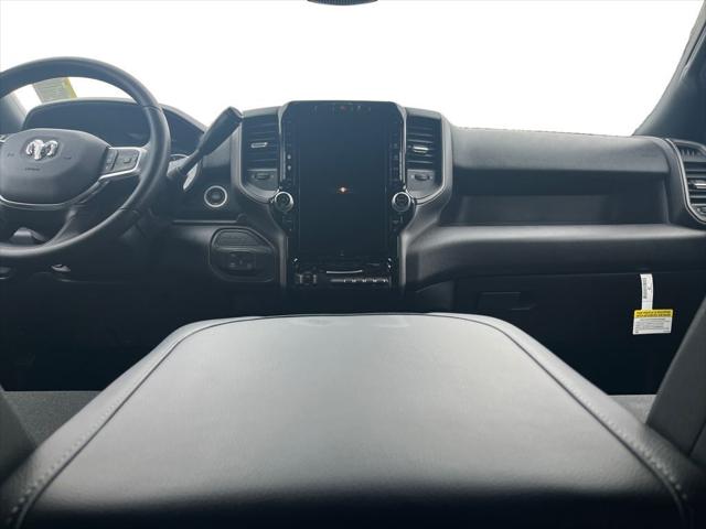 2026 RAM Ram 2500 RAM 2500 TRADESMAN CREW CAB 4X4 64 BOX