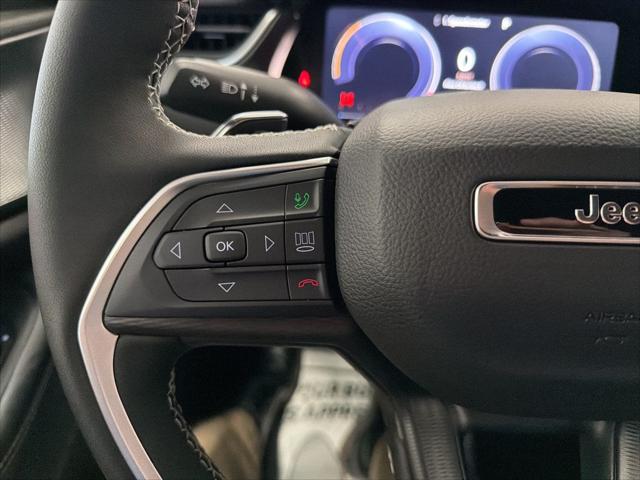 2025 Jeep Grand Cherokee Laredo X 4x4