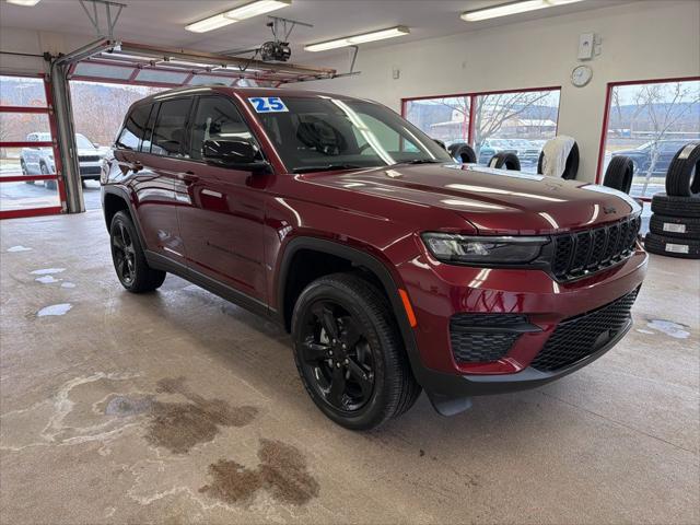 2025 Jeep Grand Cherokee Altitude X 4x4 for sale in Painted Post, NY