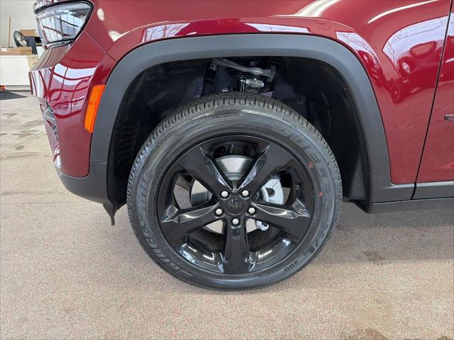 2025 Jeep Grand Cherokee Altitude X 4x4