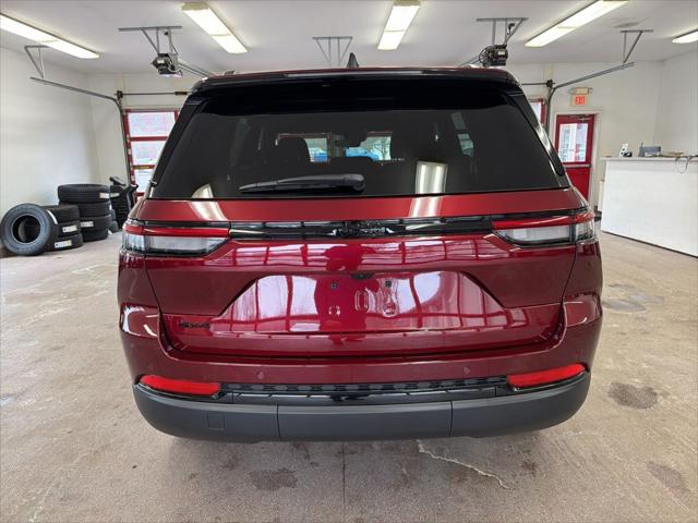 2025 Jeep Grand Cherokee Altitude X 4x4
