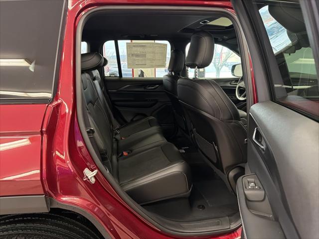 2025 Jeep Grand Cherokee Altitude X 4x4