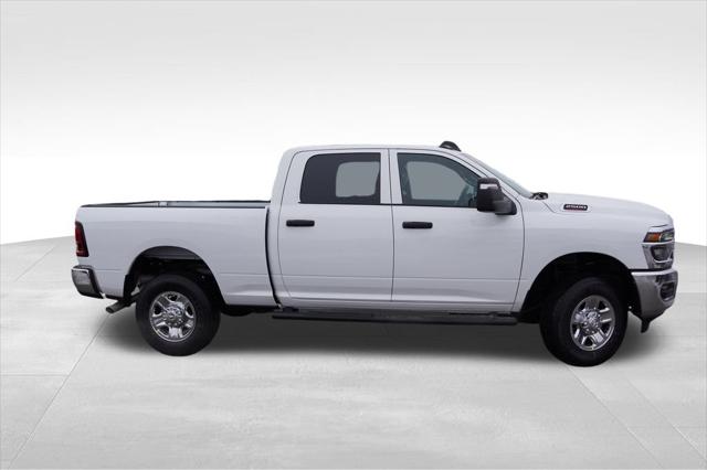 2026 RAM Ram 2500 RAM 2500 TRADESMAN CREW CAB 4X4 64 BOX