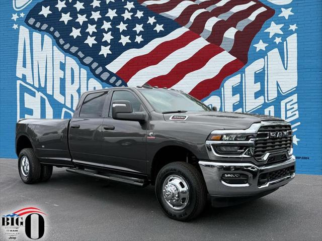 2026 RAM Ram 3500 RAM 3500 TRADESMAN CREW CAB 4X4 8 BOX