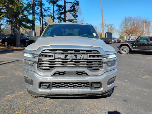 2026 RAM Ram 2500 RAM 2500 TRADESMAN CREW CAB 4X4 64 BOX