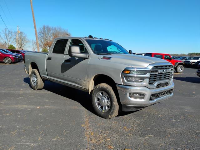2026 RAM Ram 2500 RAM 2500 TRADESMAN CREW CAB 4X4 64 BOX