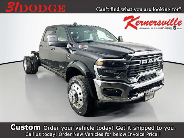 2026 RAM 5500 Chassis RAM 5500 BIG HORN CHASSIS CREW CAB 4X4 60 CA