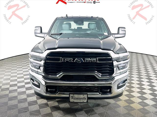 2026 RAM Ram 3500 Chassis Cab RAM 3500 TRADESMAN CREW CAB CHASSIS 4X4 60 CA
