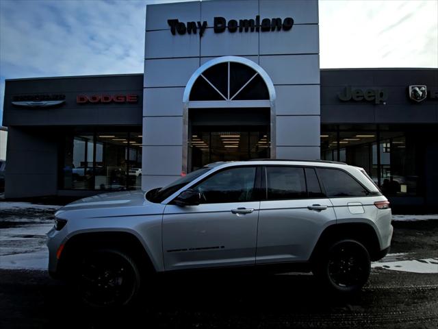 2025 Jeep Grand Cherokee Altitude X 4x4 for sale in Eynon, PA