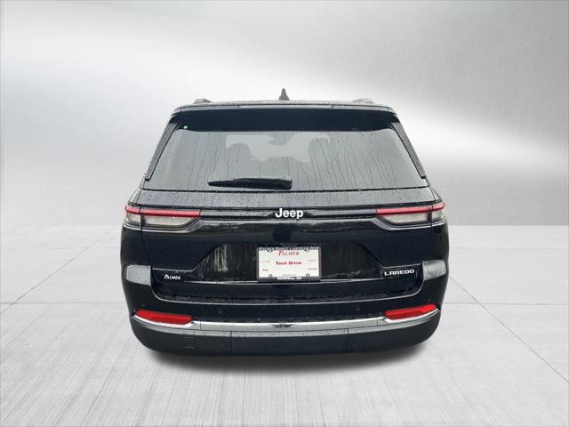 2025 Jeep Grand Cherokee Laredo 4x2