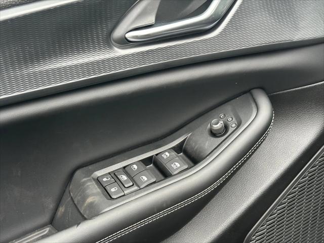2025 Jeep Grand Cherokee Laredo 4x2