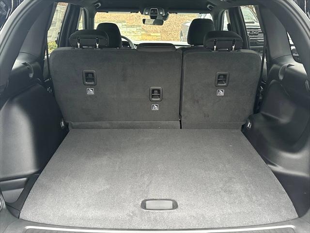 2025 Jeep Grand Cherokee Laredo 4x2
