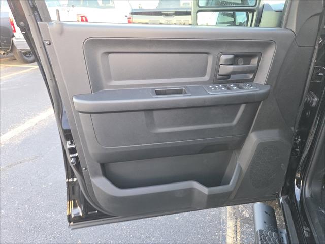 2026 Ram 2500 Tradesman Crew Cab 4x2 6'4" Box