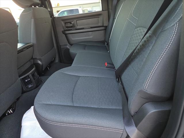 2026 Ram 2500 Tradesman Crew Cab 4x2 6'4" Box