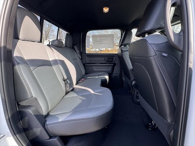 2026 Ram 3500 Tradesman Crew Cab 4x4 8' Box