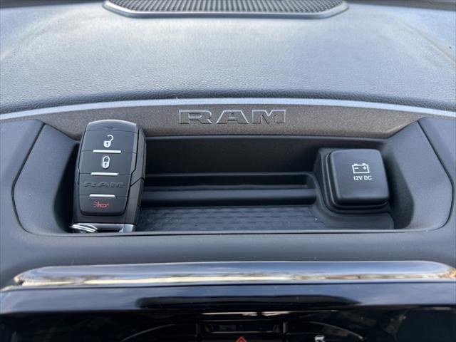 2026 Ram 3500 Tradesman Crew Cab 4x4 8' Box