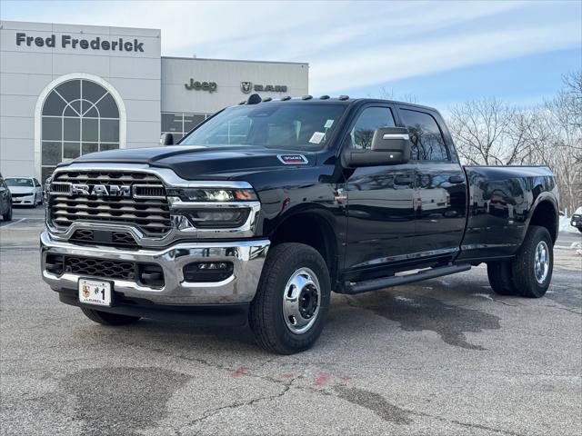 2026 RAM Ram 3500 RAM 3500 TRADESMAN CREW CAB 4X4 8 BOX