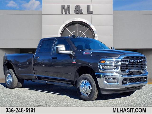 2026 RAM Ram 3500 RAM 3500 TRADESMAN CREW CAB 4X4 8 BOX