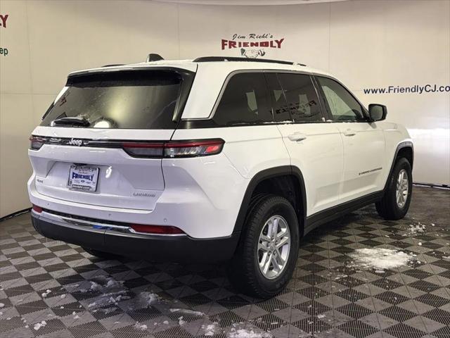 2025 Jeep Grand Cherokee GRAND CHEROKEE LAREDO 4X4