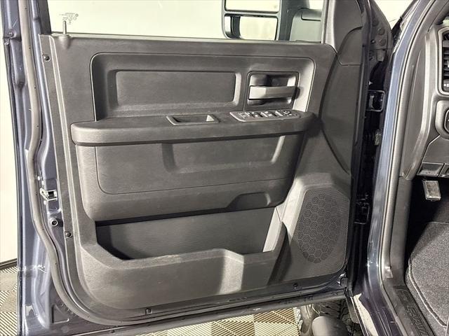 2026 Ram 3500 Tradesman Crew Cab 4x4 6'4" Box
