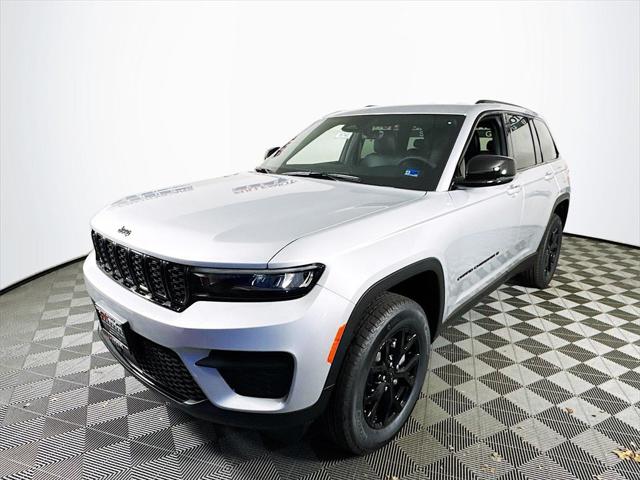 2025 Jeep Grand Cherokee GRAND CHEROKEE ALTITUDE 4X4