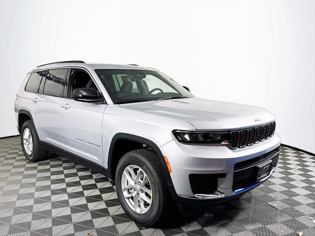 2025 Jeep Grand Cherokee GRAND CHEROKEE L LAREDO X 4X4