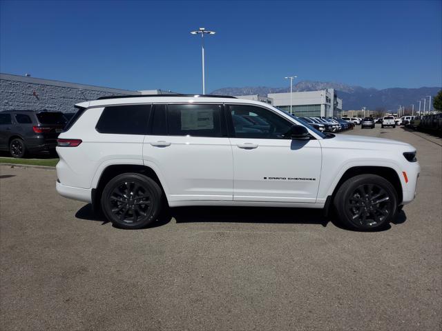 2026 Jeep Grand Cherokee GRAND CHEROKEE L LIMITED RESERVE 4X4