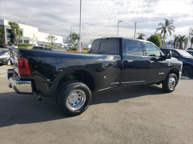 2026 RAM Ram 3500 RAM 3500 BIG HORN CREW CAB 4X4 8 BOX