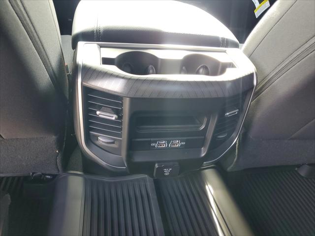 2026 Ram 3500 Big Horn Crew Cab 4x4 8' Box
