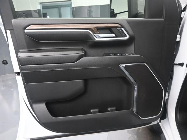 2024 Chevrolet Silverado 3500HD 4WD Crew Cab Long Bed LT