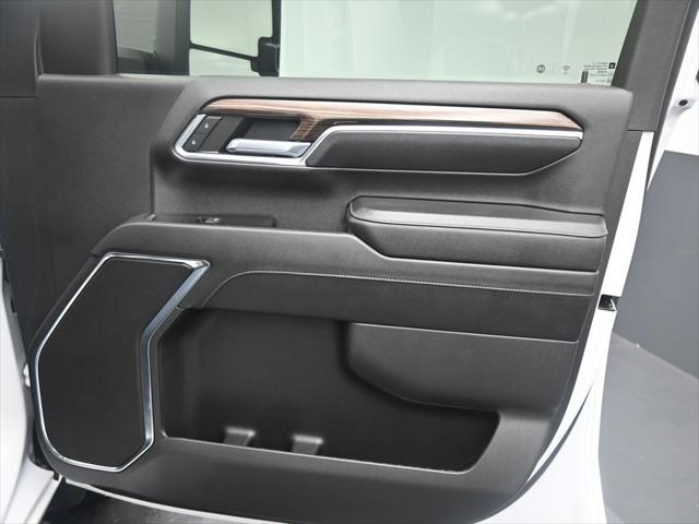 2024 Chevrolet Silverado 3500HD 4WD Crew Cab Long Bed LT