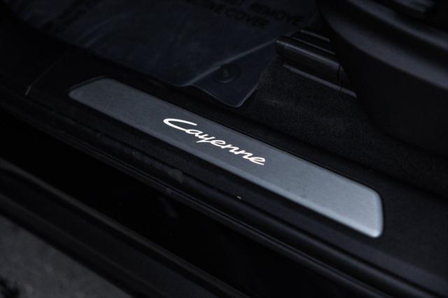 2025 Porsche Cayenne E-Hybrid Unknown