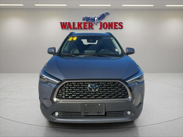 2024 Toyota Corolla Cross XLE