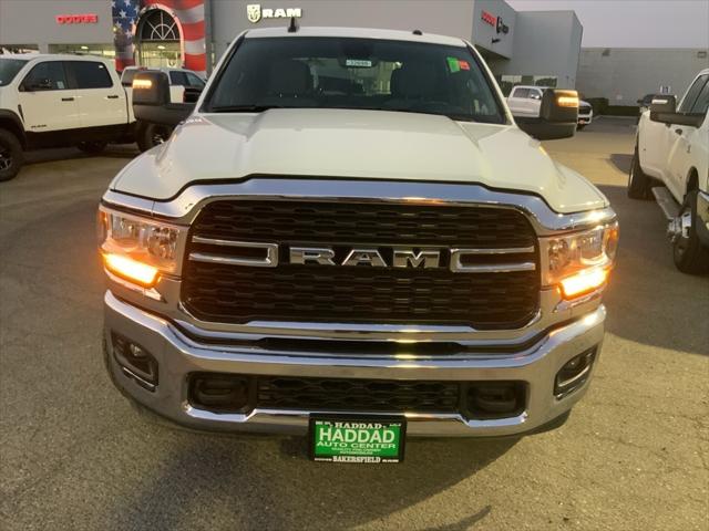 2024 RAM 3500 Big Horn Crew Cab 4x4 8 Box