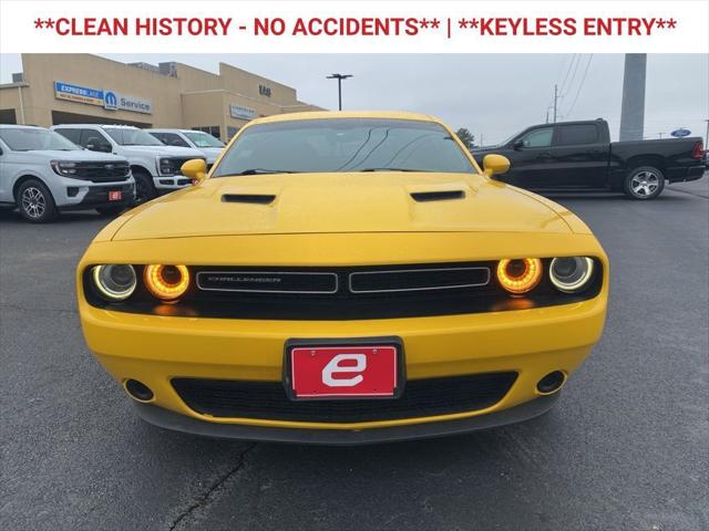 2018 Dodge Challenger SXT 2018 Dodge Challenger SXT