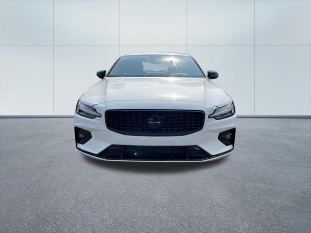 2024 Volvo S60 B5 Plus Black Edition 2024 Volvo S60 B5 Plus Black Edition
