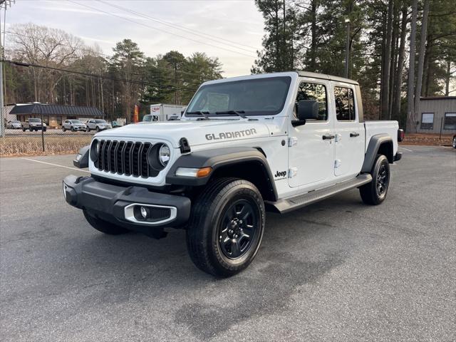2024 Jeep Gladiator Sport