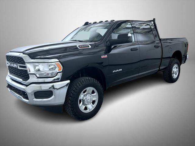 2022 RAM 2500 Tradesman Crew Cab 4x4 64 Box