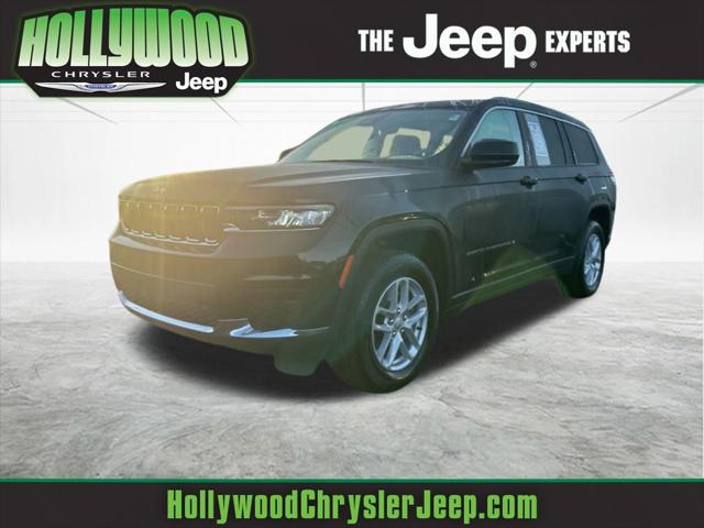 2023 Jeep Grand Cherokee L Laredo 4x2 2023 Jeep Grand Cherokee L Laredo 4x2