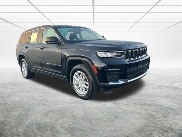 2023 Jeep Grand Cherokee L Laredo 4x2 2023 Jeep Grand Cherokee L Laredo 4x2