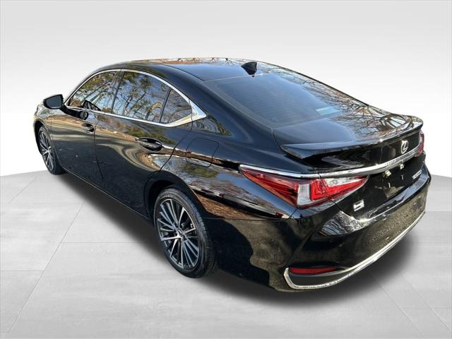 2023 Lexus ES 300h 300h 2023 Lexus ES 300h 300h